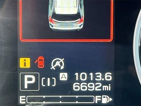 Used 2024 Subaru Forester Limited image 12