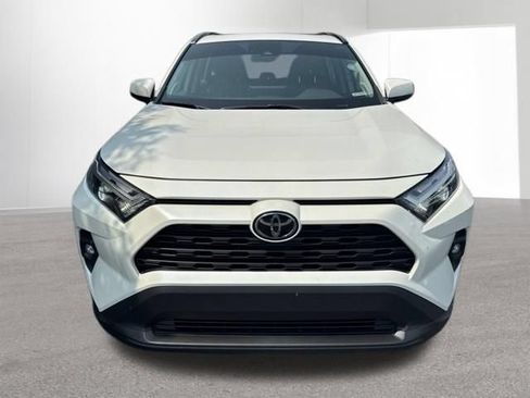 Used 2022 Toyota RAV4 XLE Premium AWD/4WD image 2