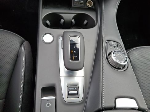 New 2025 INFINITI QX50 Sport image 11