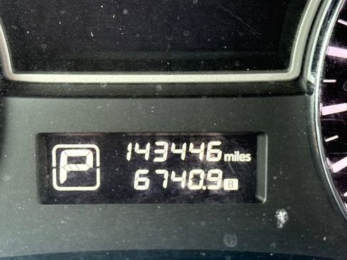 Used 2013 Nissan Pathfinder S image 18