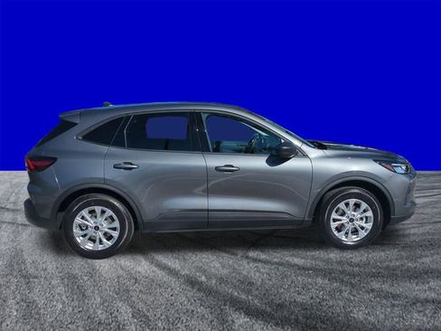 New 2026 Ford Escape Active w/ Tech Pack #1 FWD image 3