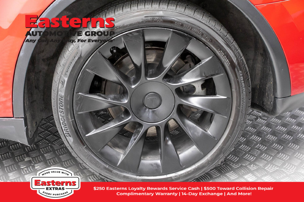 Used 2023 Tesla Model Y Long Range AWD/4WD image 9