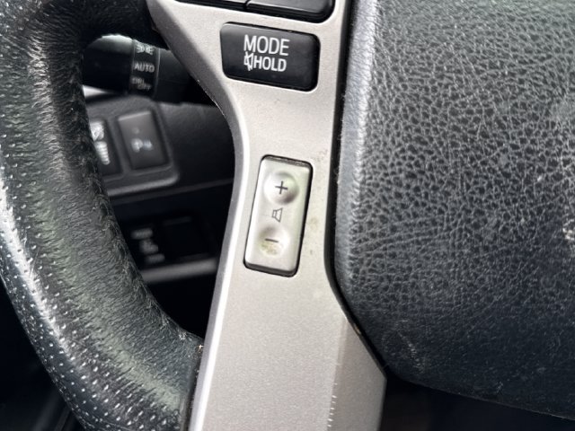 Used 2018 Toyota 4Runner Limited AWD/4WD image 30