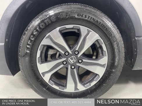 Used 2018 Honda CR-V LX image 10