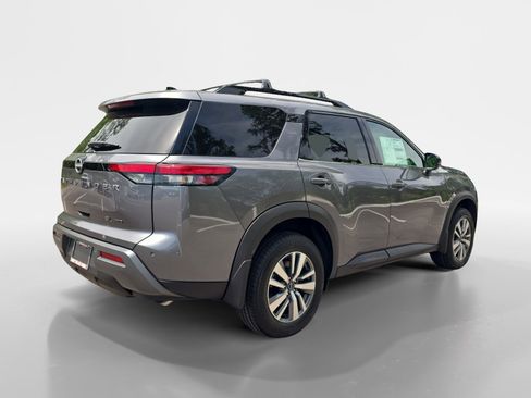 New 2026 Nissan Pathfinder SL AWD/4WD image 5