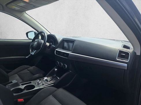 Used 2016 MAZDA CX-5 Touring FWD image 17