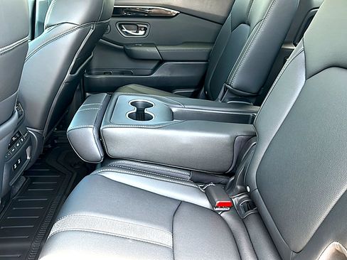 Used 2026 Honda Pilot EX-L image 18
