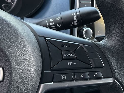 Used 2025 Nissan Versa SV image 23