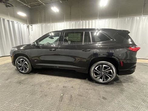 New 2026 Buick Enclave Sport Touring w/ LPO, Floor Liner Package image 10