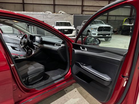 Used 2022 Kia K5 LXS image 25