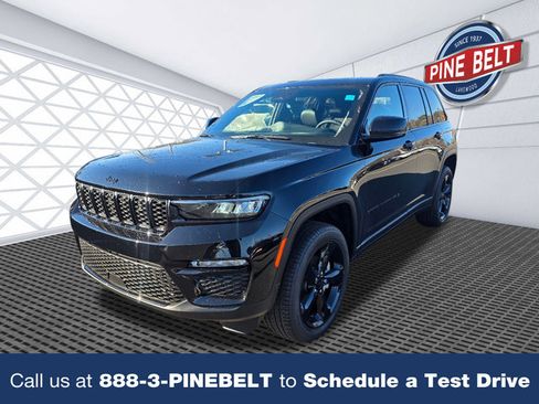New 2025 Jeep Grand Cherokee Limited w/ Black Appearance Package image 1