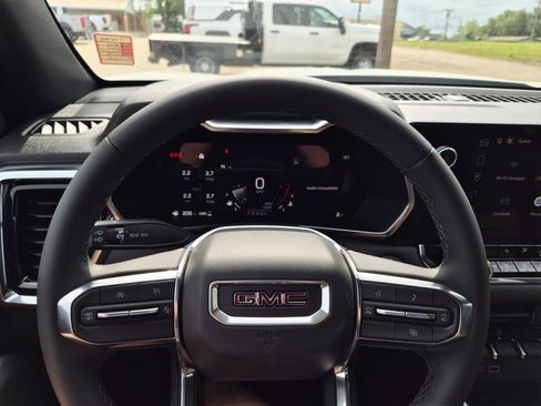 New 2026 GMC Canyon Elevation w/ Convenience Package AWD/4WD image 16