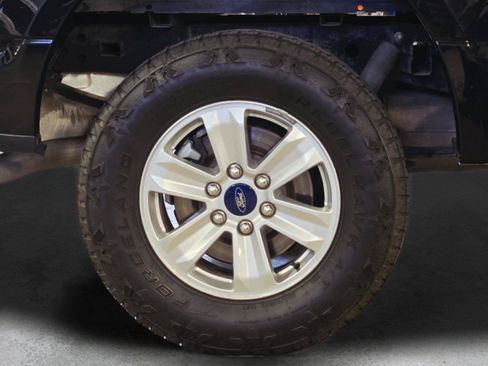 Used 2019 Ford F150 XLT w/ Max Trailer Tow Package AWD/4WD image 12