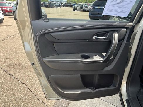 Used 2013 GMC Acadia SLE FWD image 14