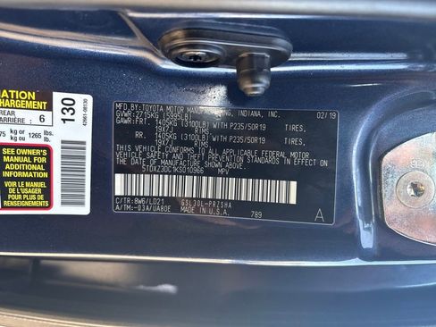 Used 2019 Toyota Sienna SE image 20