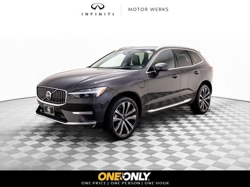 Used 2023 Volvo XC60 T8 Ultimate image 1