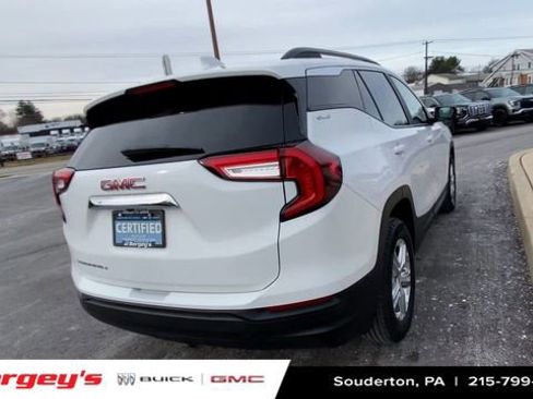Certified 2022 GMC Terrain SLE w/ Driver Convenience Package image 10