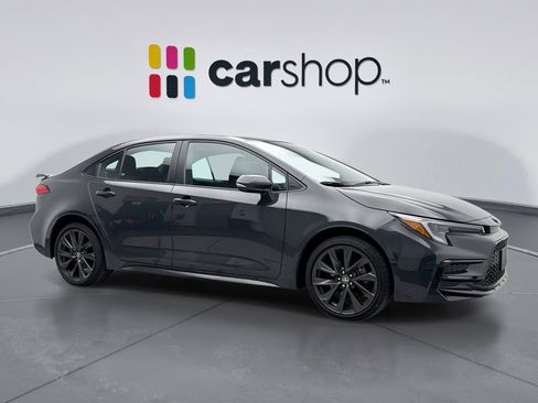 Used 2025 Toyota Corolla SE image 7