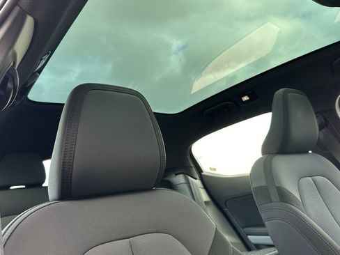 Used 2023 Polestar Polestar 2 w/ Pilot Pack image 19