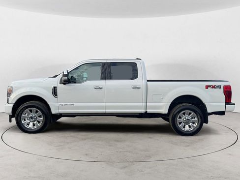 Certified 2022 Ford F350 Platinum AWD/4WD image 2
