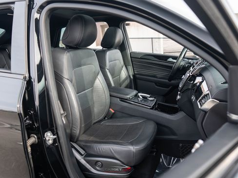 Used 2019 Mercedes-Benz GLE 43 AMG 4MATIC image 16