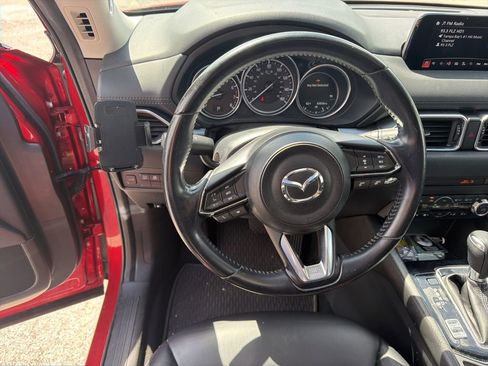 Used 2018 MAZDA CX-5 Touring w/ Preferred Equipment Package FWD image 17
