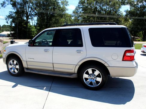 Used 2008 Ford Expedition Eddie Bauer image 25