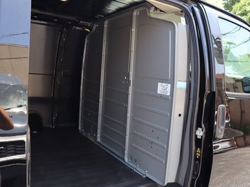 Used 2021 Chevrolet Express 2500 w/ Driver Convenience Package RWD image 23