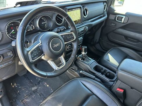 Used 2023 Jeep Wrangler Unlimited Sahara w/ Cold Weather Group image 26