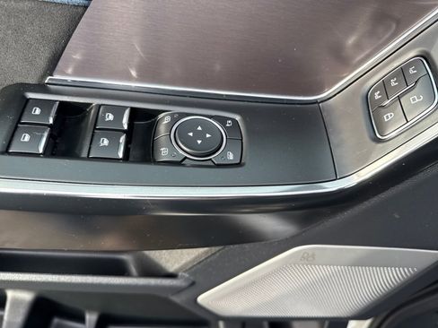 Used 2025 Ford F150 Platinum w/ Equipment Group 702A High image 11