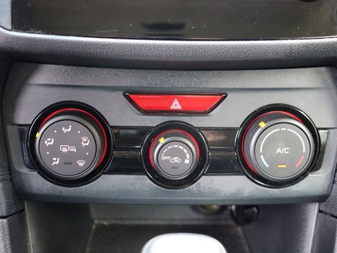 Used 2018 Subaru Impreza 2.0i Premium image 34