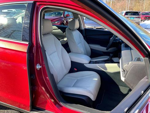 Certified 2023 Honda Accord EX image 11