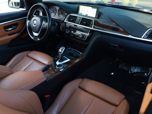 Used 2020 BMW 430i Coupe w/ Convenience Package RWD image 21