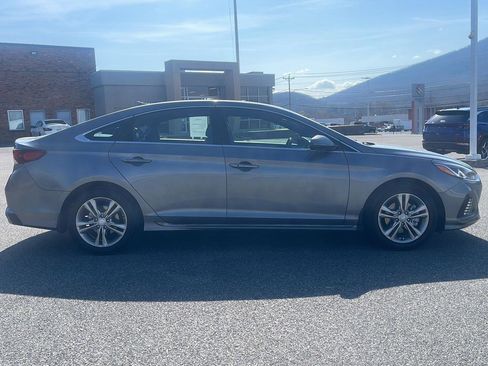 Used 2018 Hyundai Sonata Sport image 8