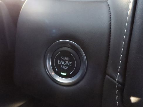 Certified 2024 GMC Yukon Denali Ultimate image 21