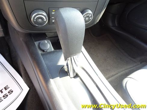 Used 2006 Chevrolet Monte Carlo SS w/ Convenience Package FWD image 18