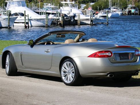 Used 2011 Jaguar XK Convertible image 5