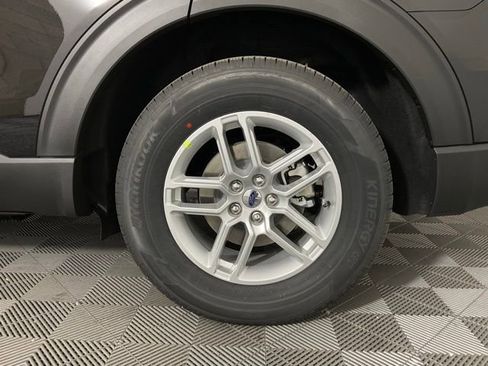 New 2026 Ford Explorer Active image 10