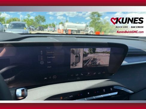New 2026 Buick Enclave Sport Touring w/ Power Package AWD/4WD image 27