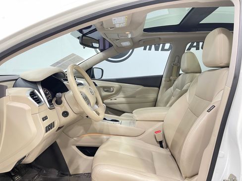 Used 2017 Nissan Murano Platinum w/ Platinum Technology Package FWD image 12