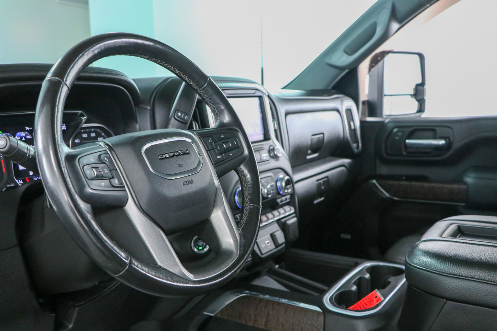 Used 2022 GMC Sierra 2500 Denali w/ Snow Plow Prep/Camper Package AWD/4WD image 26