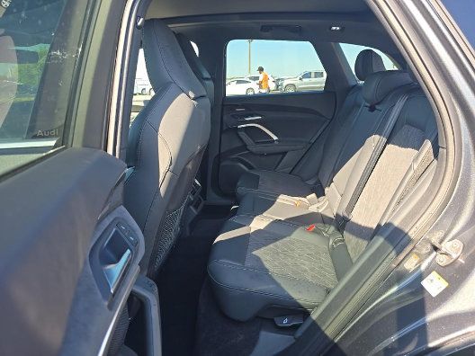 Used 2025 Audi SQ5 Premium Plus AWD/4WD image 4