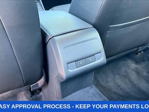 Used 2021 Volkswagen Jetta SEL Premium image 13