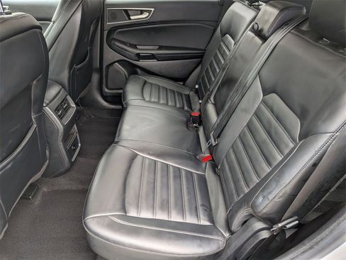 Used 2024 Ford Edge SEL image 24