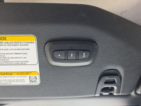 Used 2025 Jeep Wrangler Unlimited Rubicon 4xe w/ Safety Group AWD/4WD image 26
