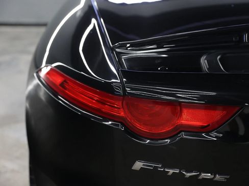 Used 2014 Jaguar F-TYPE Convertible RWD image 18