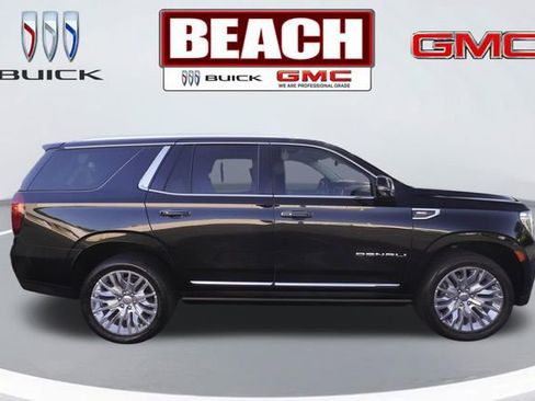 Used 2024 GMC Yukon Denali AWD/4WD image 2