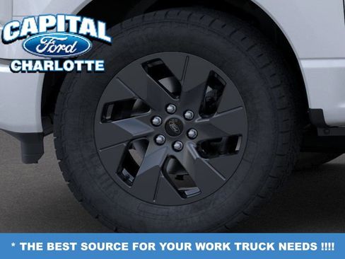 New 2025 Ford F150 Lightning Flash image 19