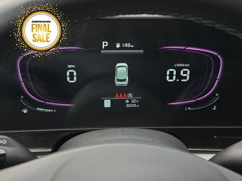 Certified 2025 Kia Sportage EX image 19