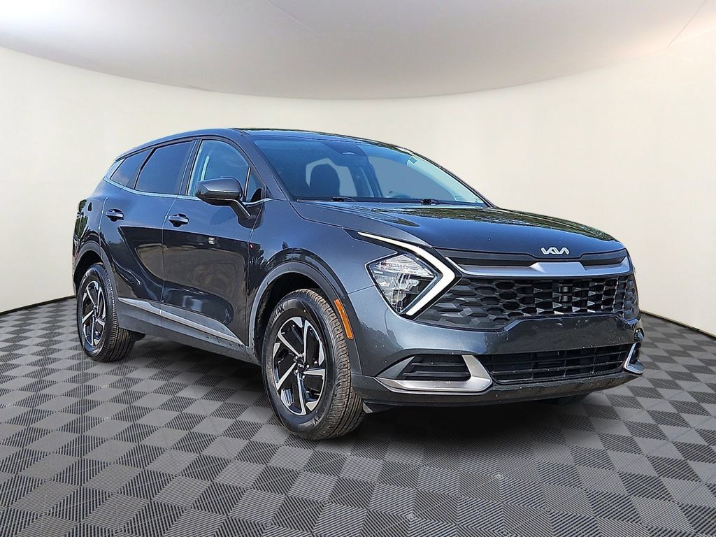 Certified 2023 Kia Sportage LX AWD/4WD image 1